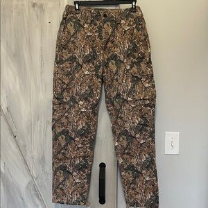 American Eagle Outfitters Camouflage Cargo Men’s pants